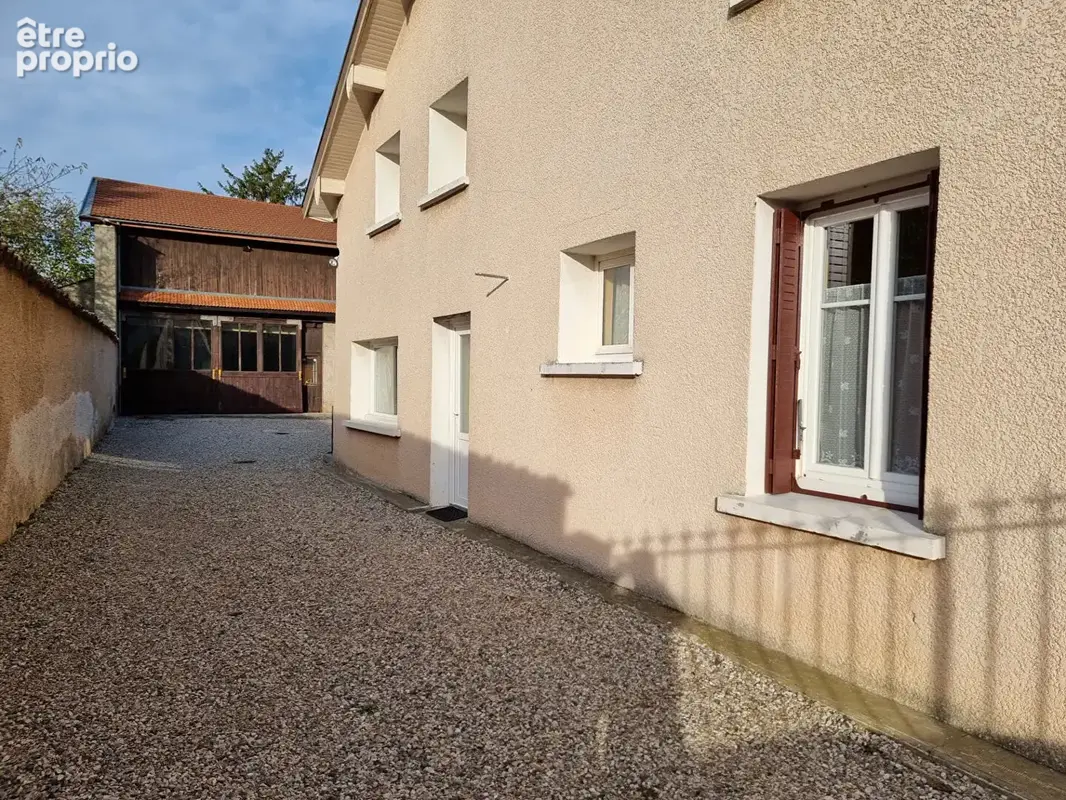 Maison Lapeyrouse Mornay 4 pièce(s) 144 m2 - photo 19