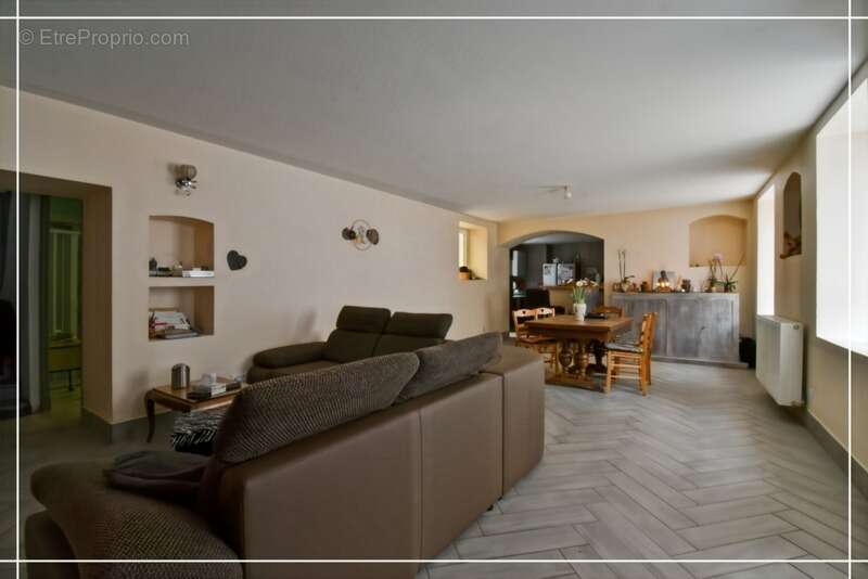 Maison à CHATEAUMEILLANT