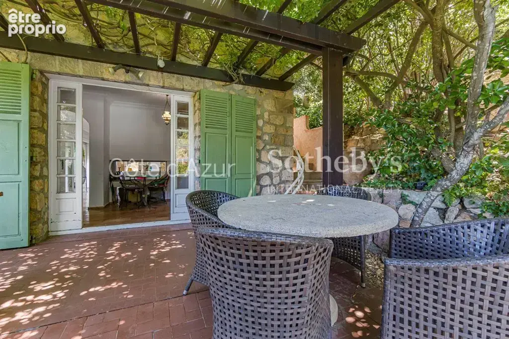 Théoule-sur-Mer – Villa provençale de 180 m² avec vue mer panoramique, piscine et hammam - photo 17
