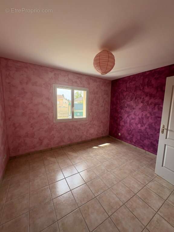 Craintilleux - Villa de plain pied 88,25m² - photo 12