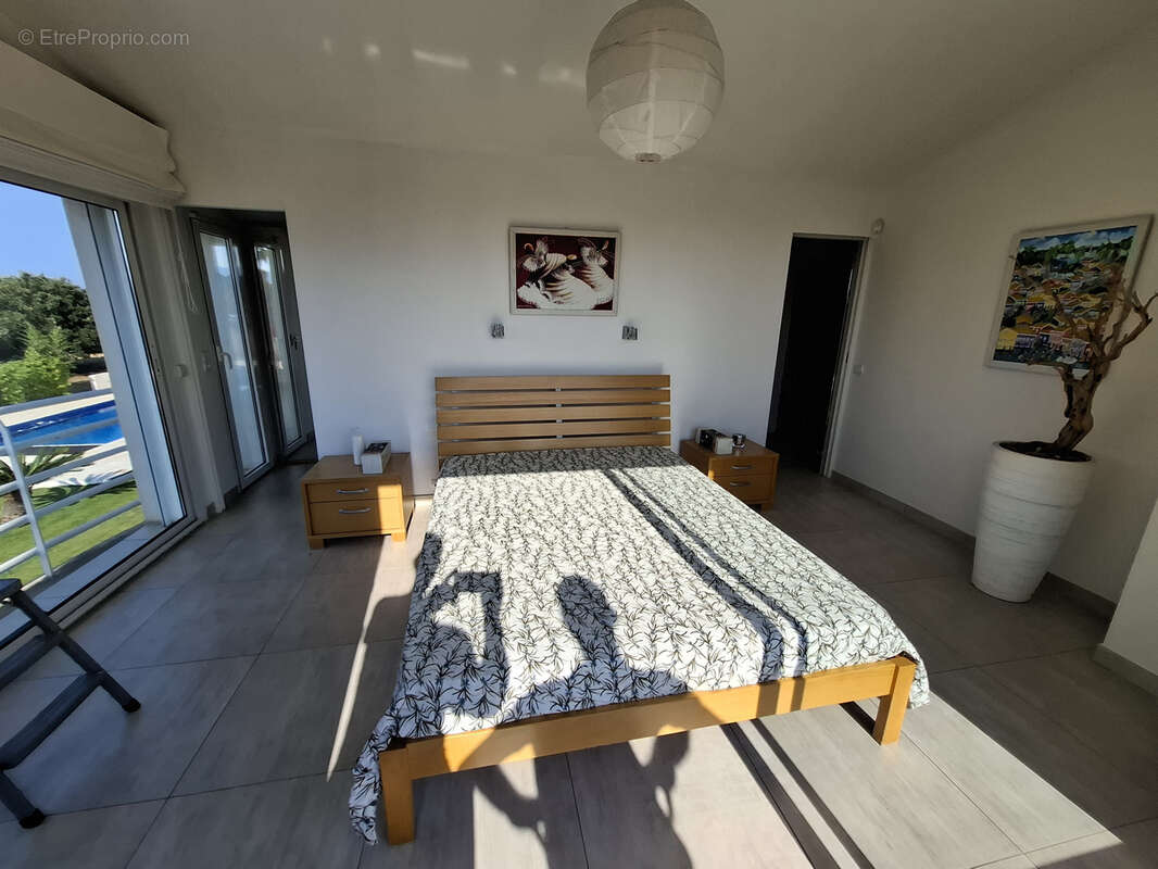 Maison à LA CADIERE-D'AZUR