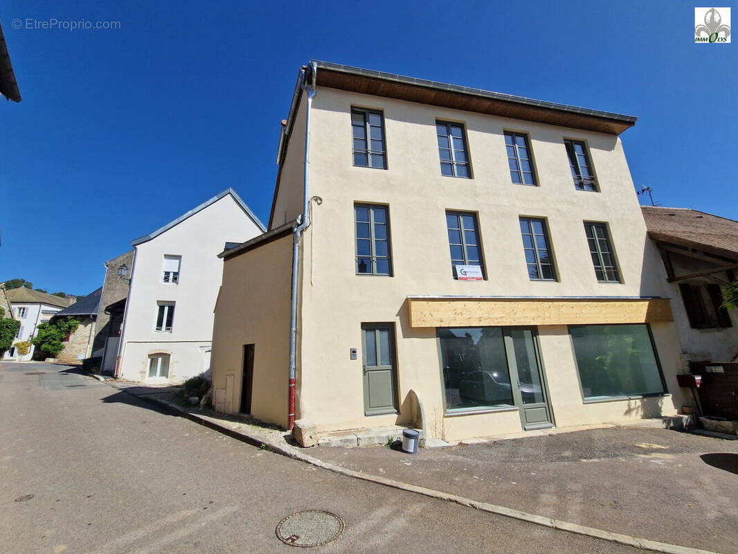 Appartement à VOLNAY