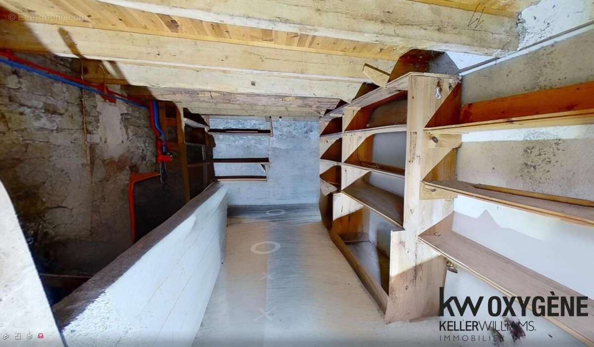 Maison à SAINT-ALBAN-SUR-LIMAGNOLE