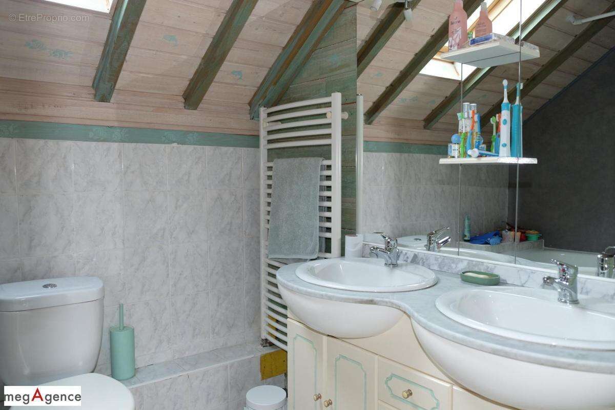 Maison à SAINT-CLEMENT