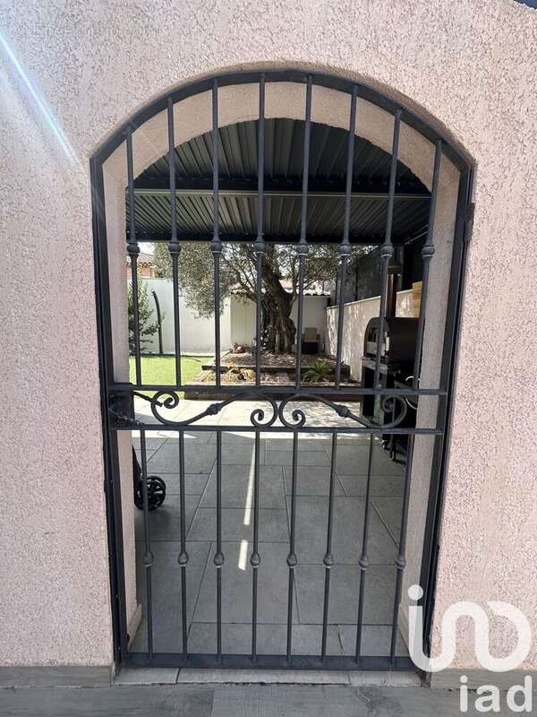 Photo 8 - Maison à ROQUEBRUNE-SUR-ARGENS