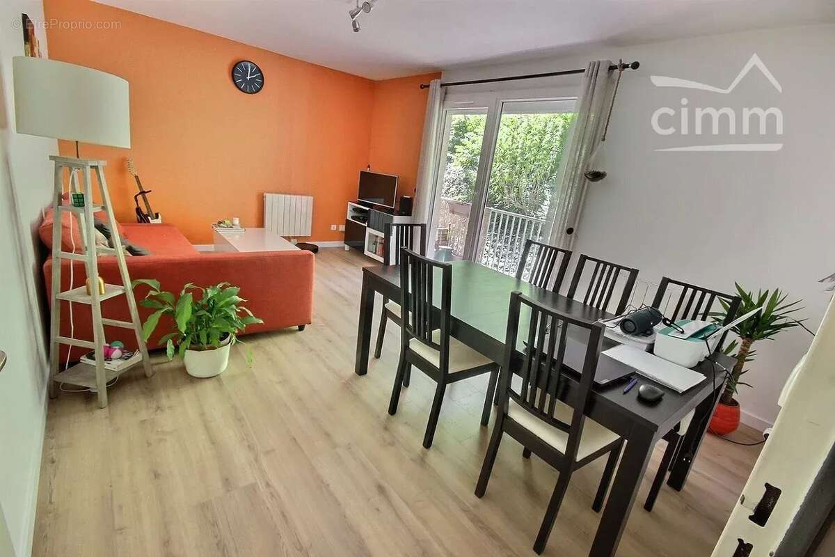 Vente t2 + garage  saint-etienne - photo 2