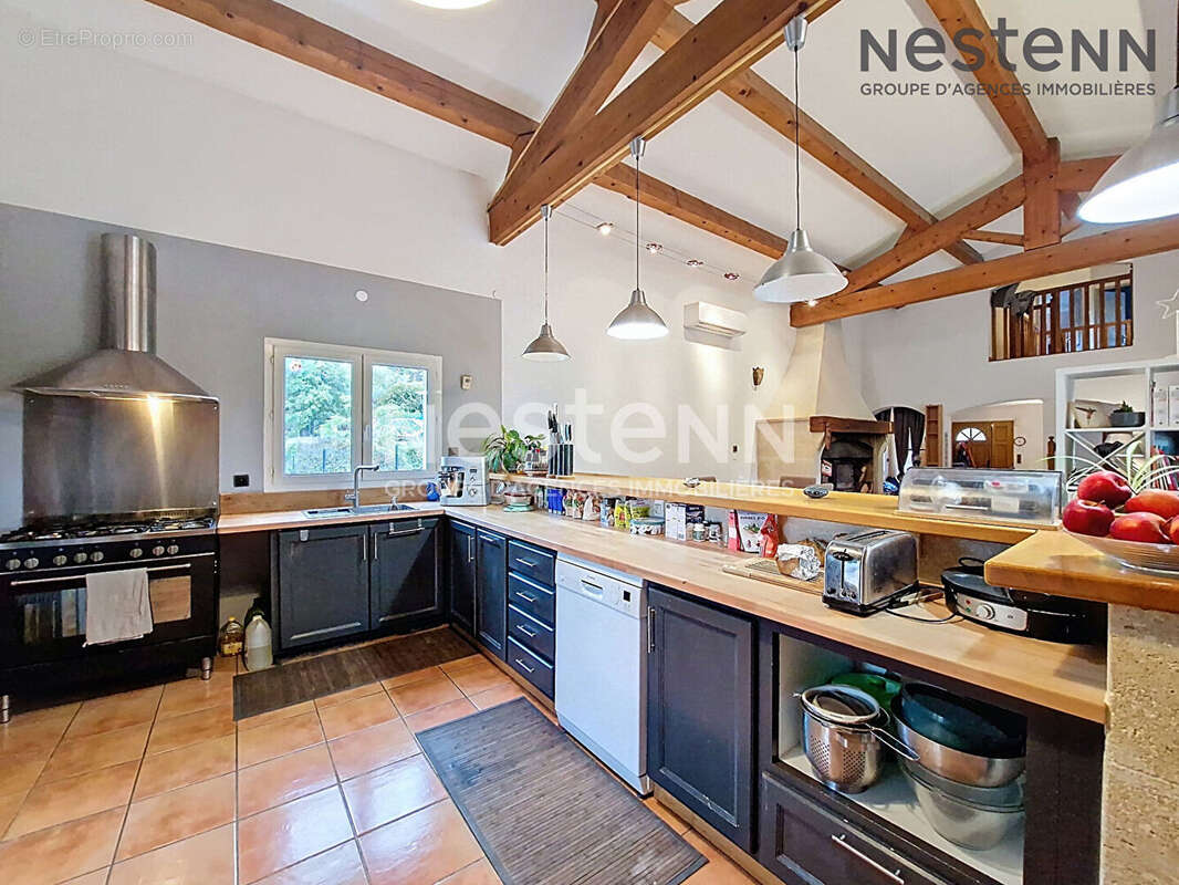 Maison à CANNES-ET-CLAIRAN