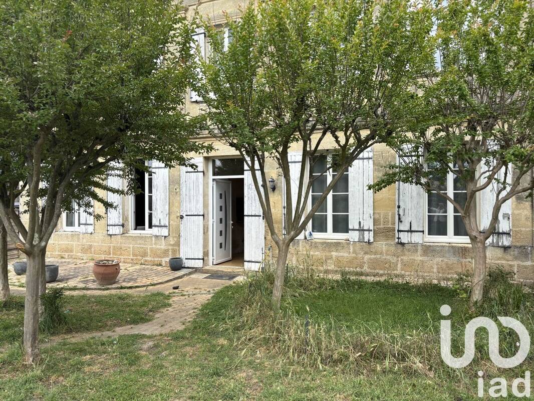Photo 1 - Maison à COUTRAS