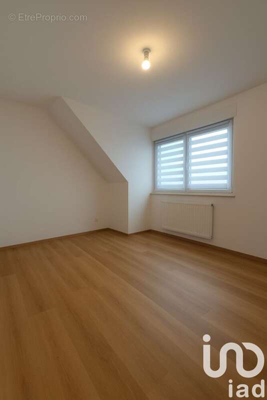 Photo 8 - Maison à COURRIERES