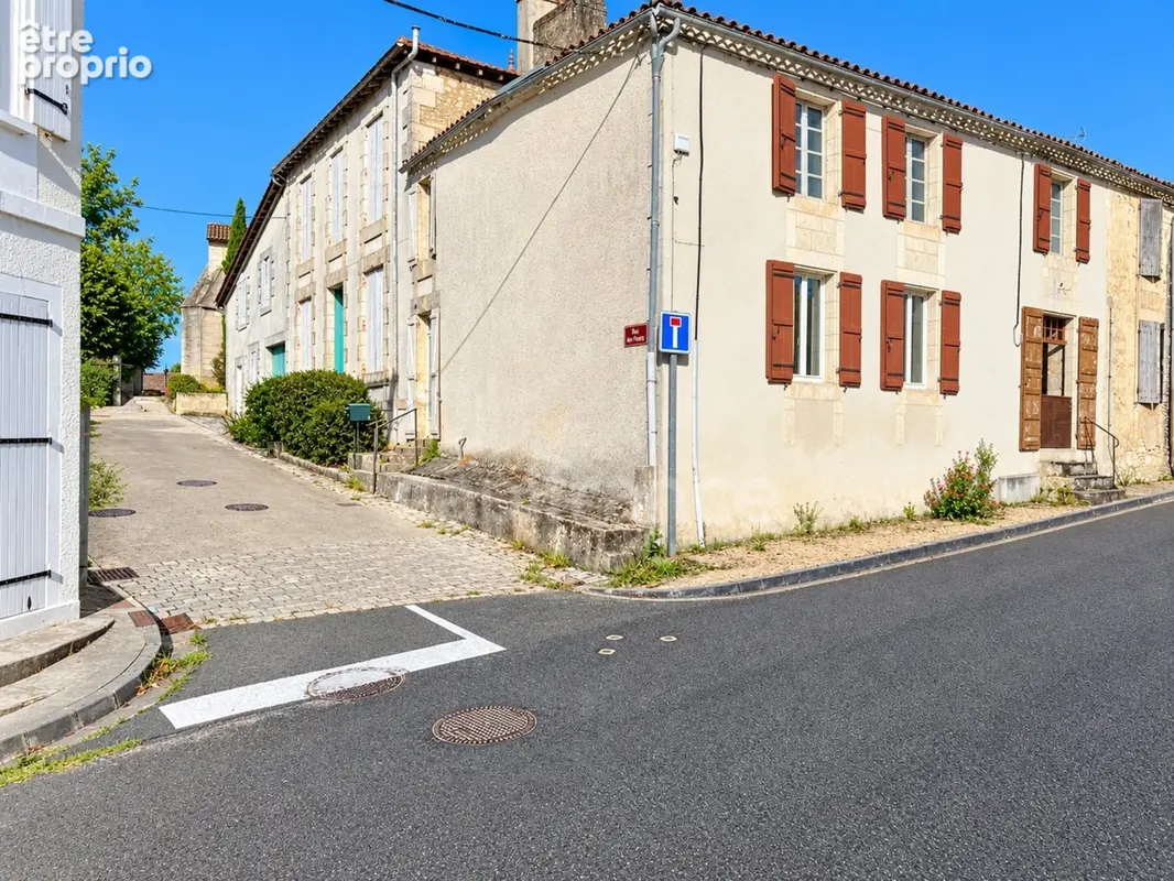 Maison à CHEVANCEAUX