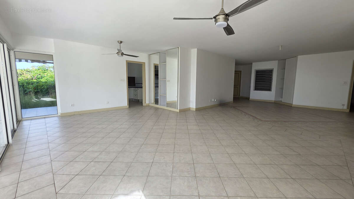 Appartement à SCHOELCHER