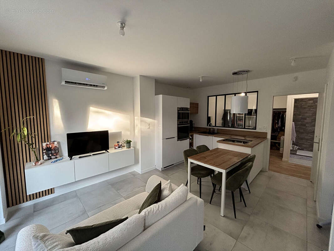 Appartement à LA BOISSE