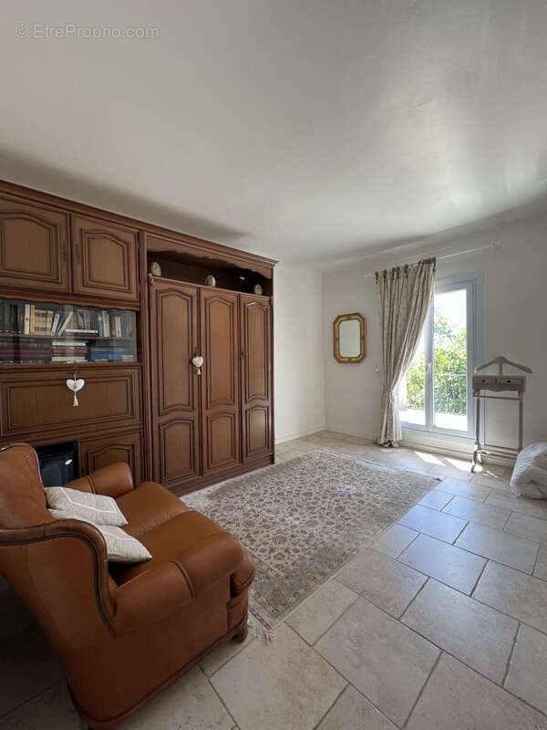 Maison à TOURRETTES-SUR-LOUP