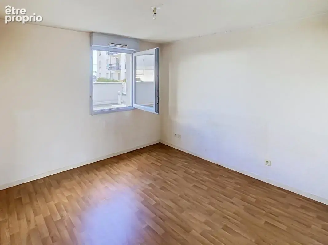 TRELAZE : appartement de 3 pièces, terrasse sud et stationne - photo 7