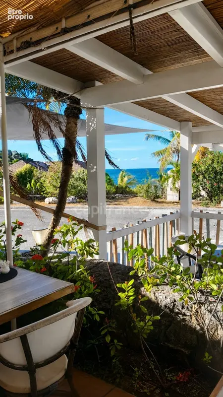 À vendre en exclusivité restaurant face à la marina d'oyster pond avec licence iv - photo 3