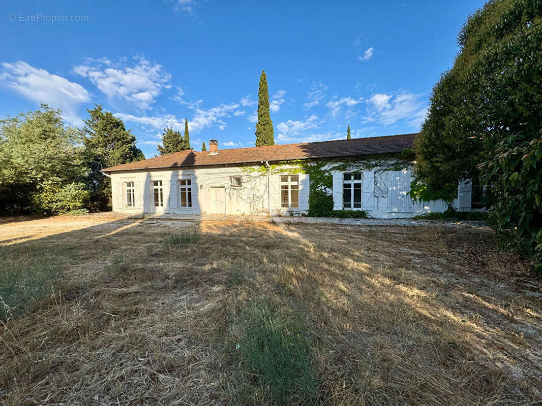 Maison Nimes 7 pièce(s) 257.42 m2 - photo 3
