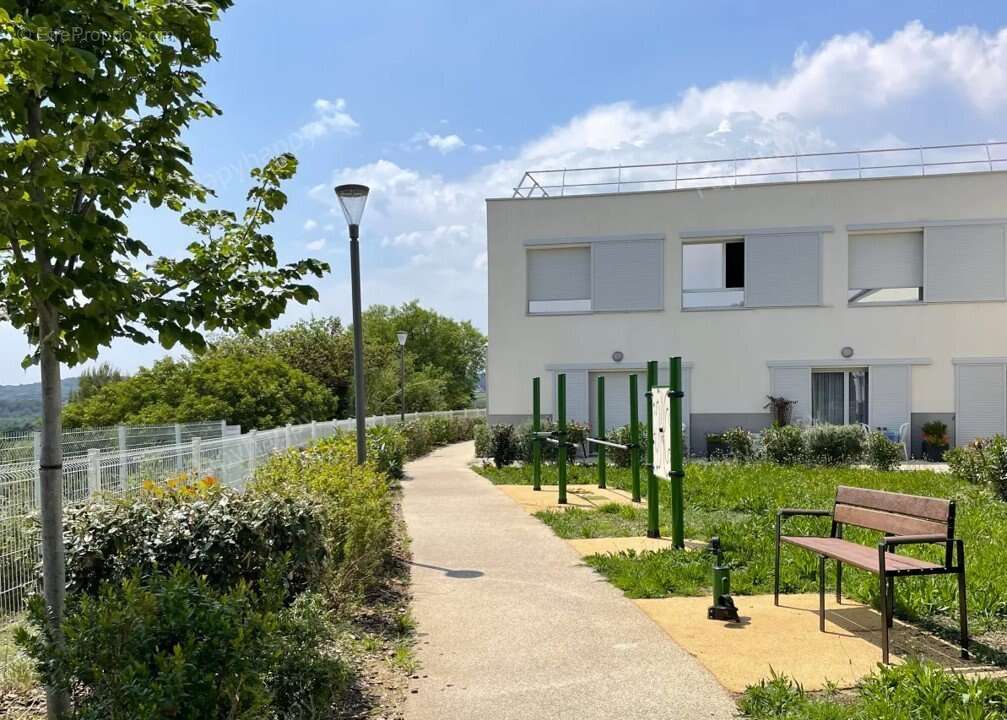 INVESTISSEMENT LOCATIF  ST GEORGES D'ORQUES - Résidence Seniors Notre Dame du Bon Accueil - 6,23%  de rentabilité. - photo 8