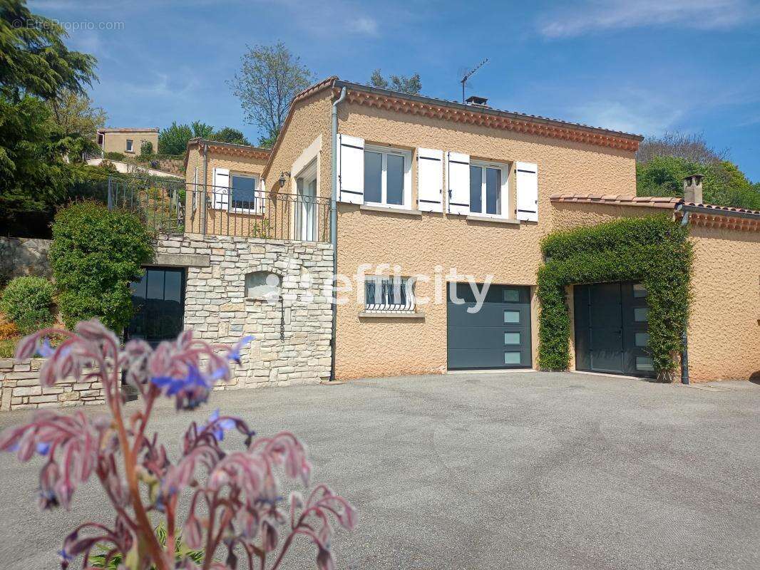 Maison à SAINT-PERAY