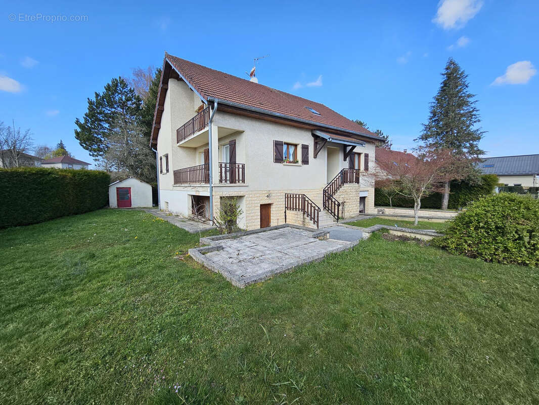 Maison à VALDAHON