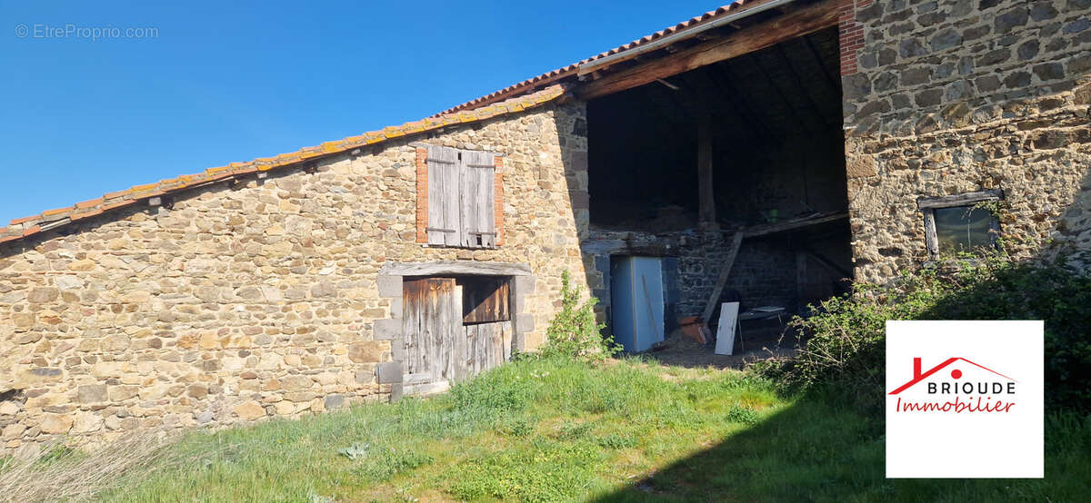 Autre à AGNAT