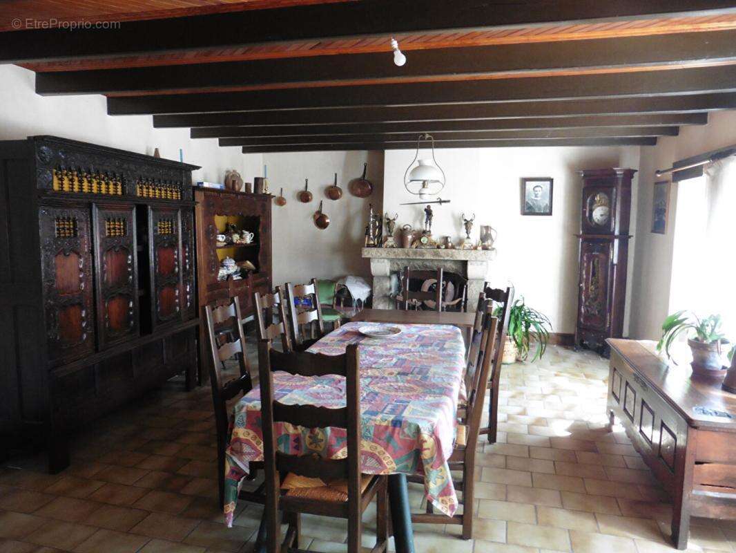 Maison à QUIMPERLE