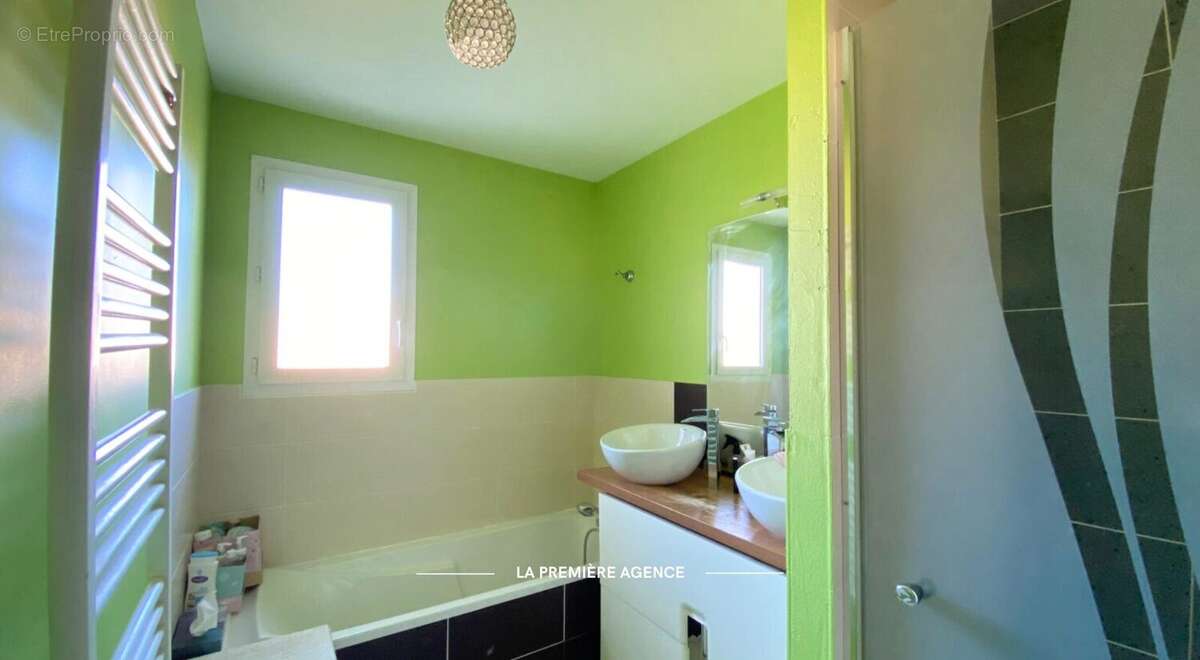 Maison à L'ARBRESLE