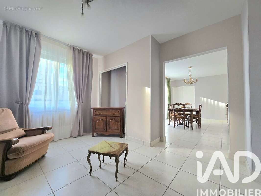 Photo 6 - Appartement à TROYES