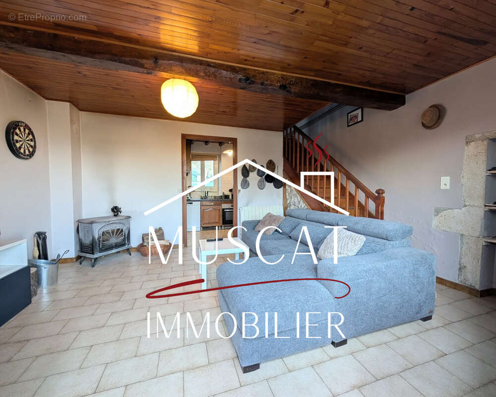 Maison à VEYRINS-THUELLIN