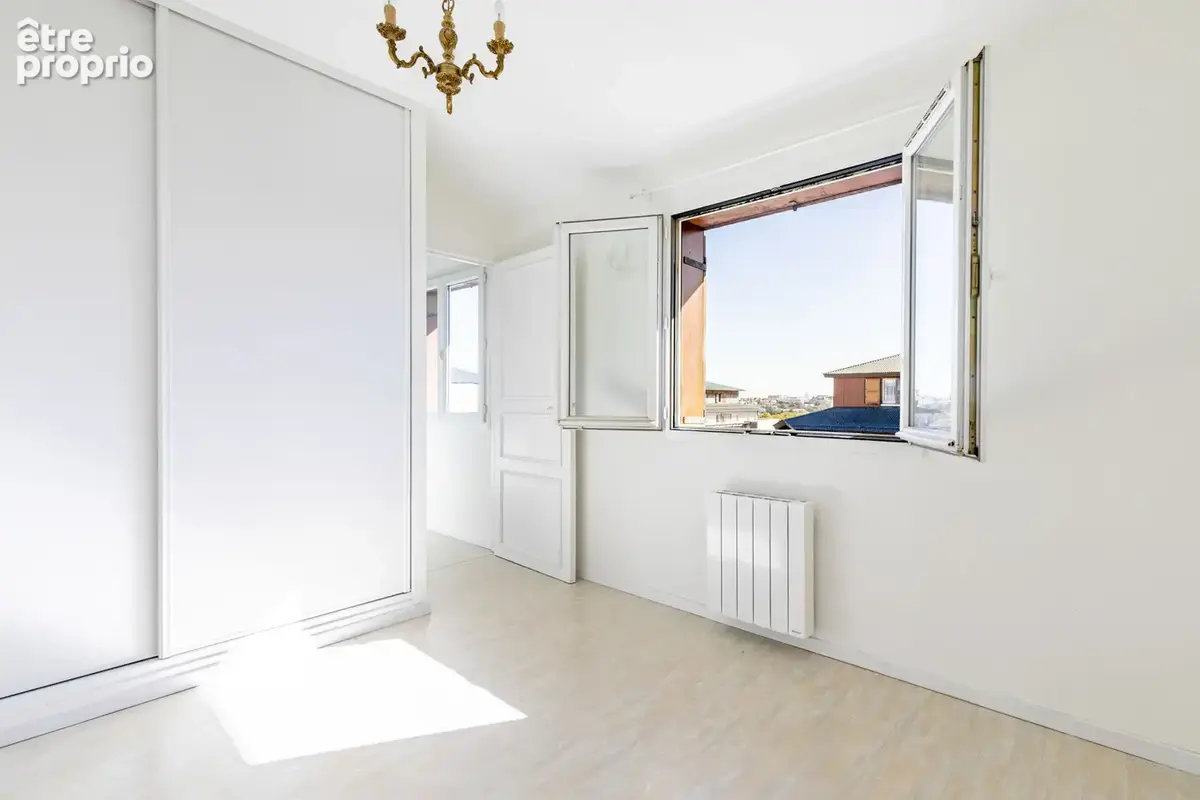 Appartement Duplex 3 chambres - Saint Germain En Laye - photo 5