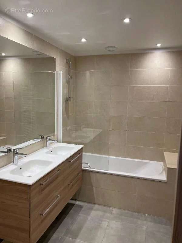 Maison à COULOUNIEIX-CHAMIERS