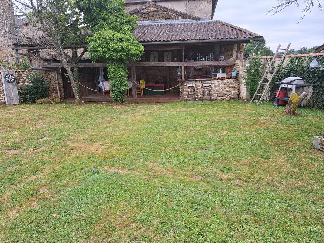 Maison à SAINT-SORNIN-LA-MARCHE