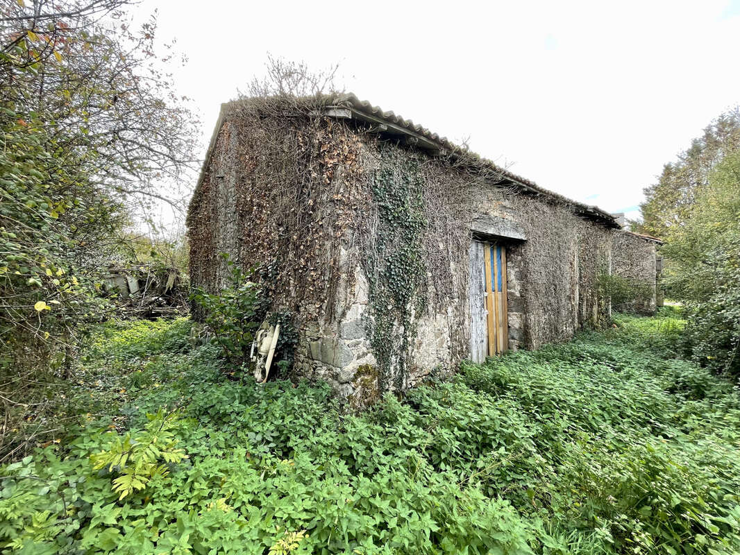 Maison à SAINT-CHRISTOPHE