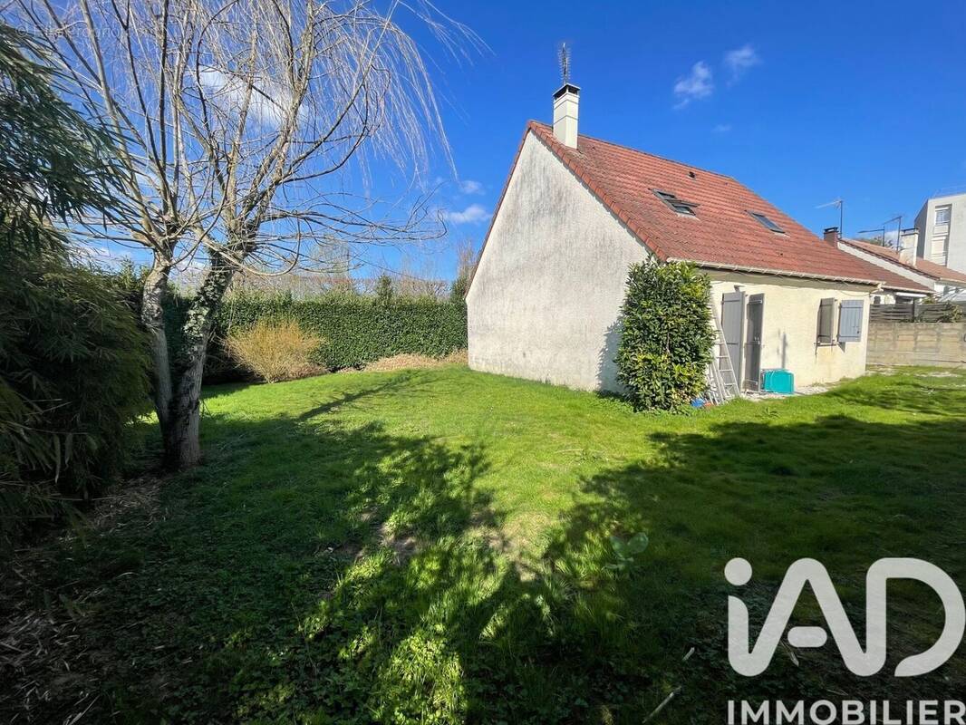 Photo 1 - Maison à LA FERTE-SOUS-JOUARRE