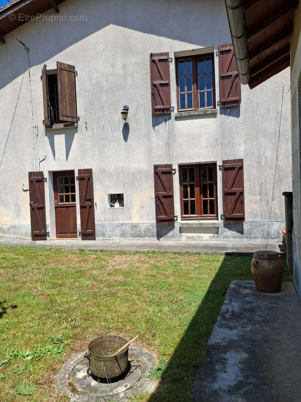 Maison de hameau au bord de la charente - photo 2