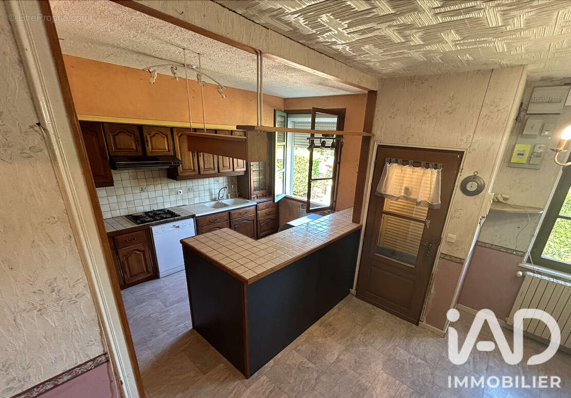 Maison 116 m² à Noyers  - photo 6
