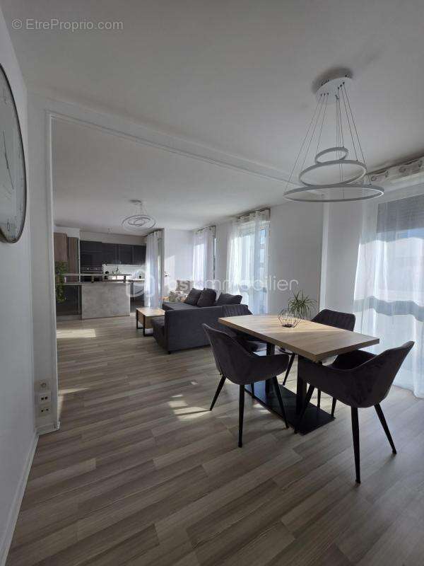 Appartement à MANTES-LA-JOLIE
