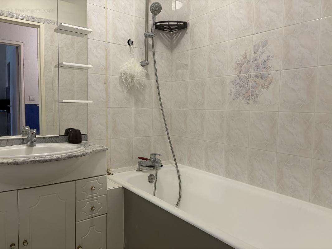 Appartement à SAINT-MICHEL-SUR-ORGE