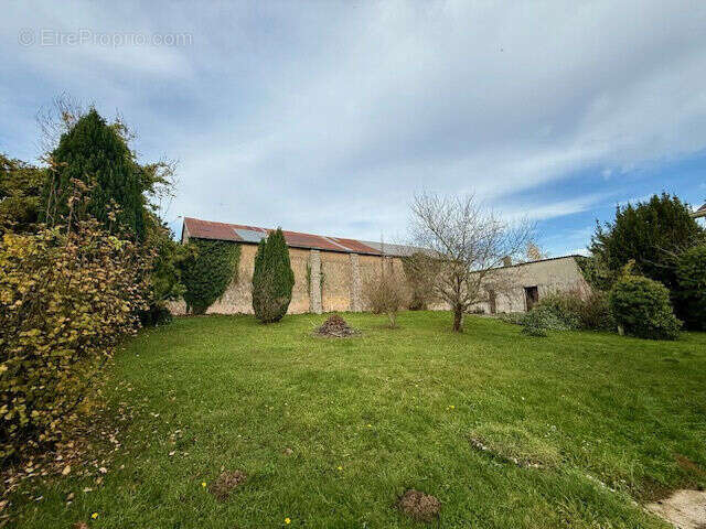 Photo 2 - Maison à BETON-BAZOCHES