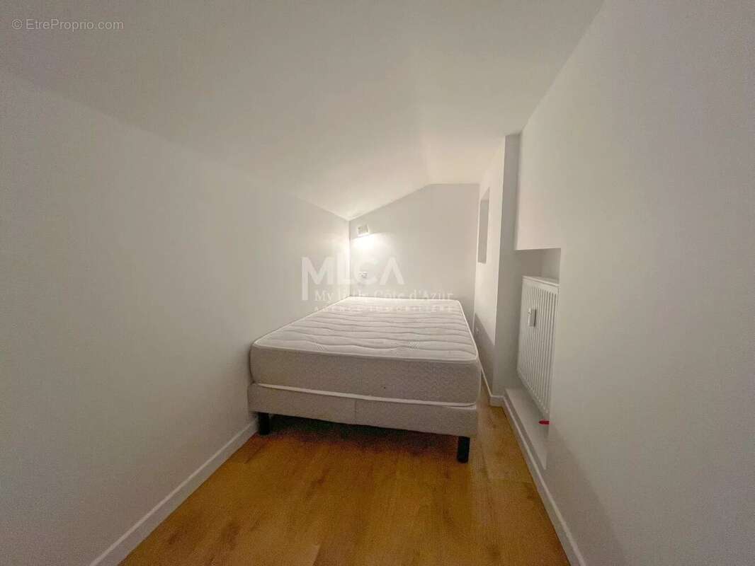 Appartement à SAINT-ETIENNE-DE-TINEE