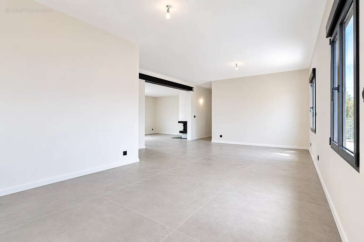 Appartement à MARSEILLE-12E