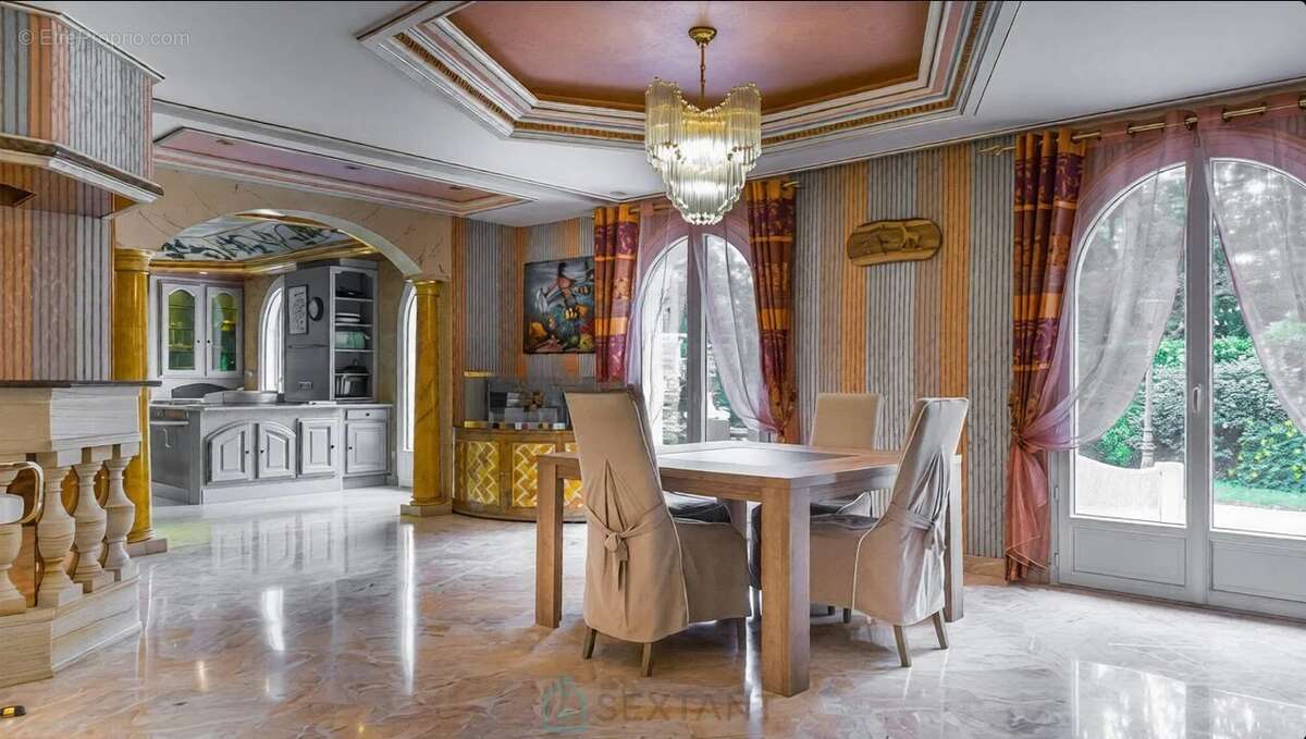 Maison à SAINT-FARGEAU-PONTHIERRY