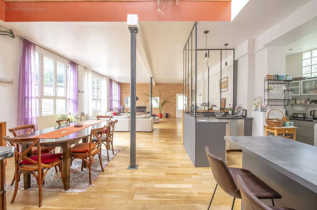 Appartement à CHAVILLE