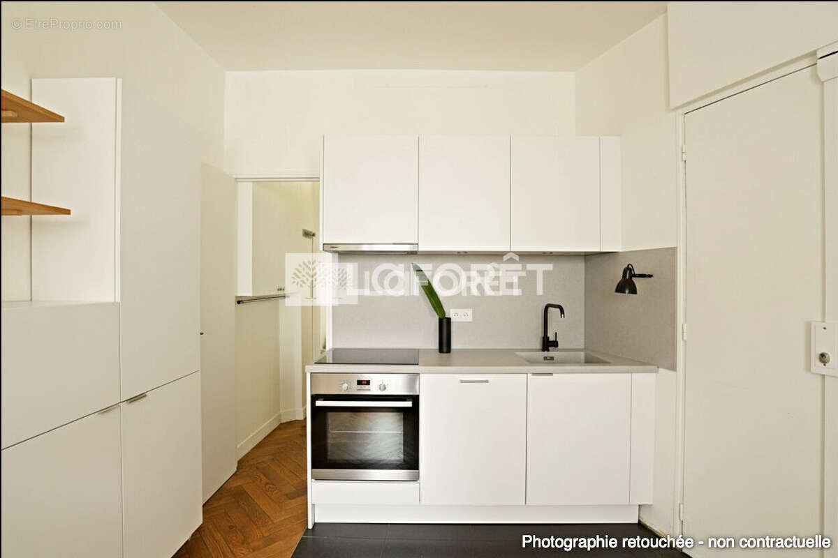 Appartement à PARIS-14E