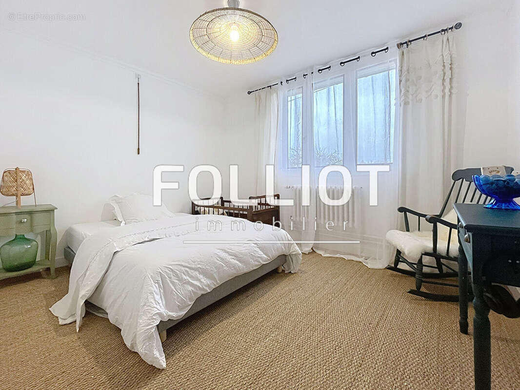 Maison à LINGREVILLE