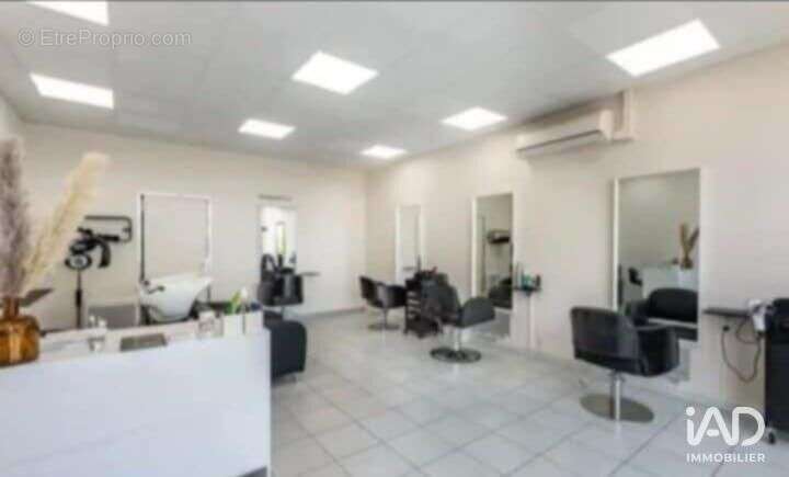 Photo 2 - Commerce à ANSE