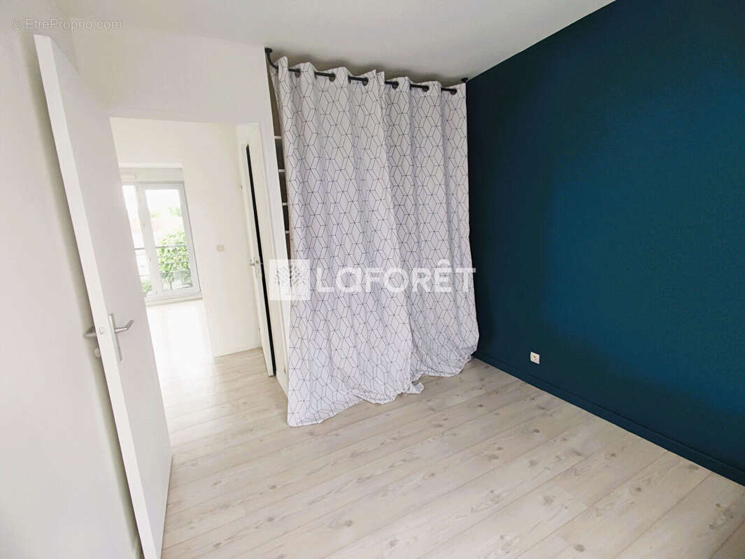 Appartement à ROSNY-SUR-SEINE