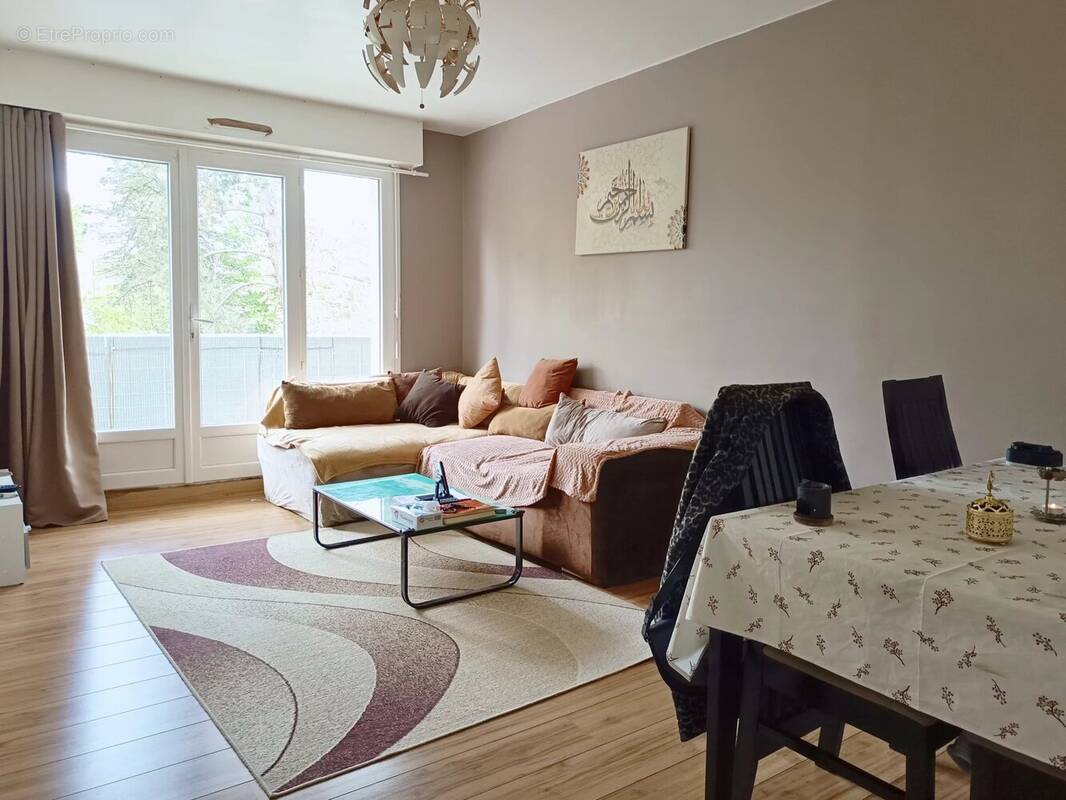 Appartement à GIF-SUR-YVETTE