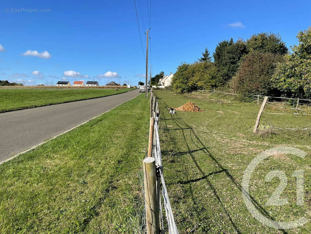 Terrain à CUISY
