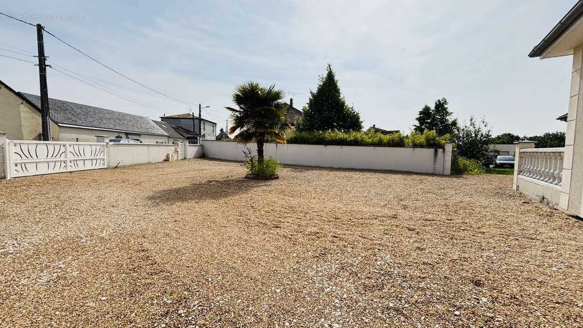 Maison à CHATEAUDUN