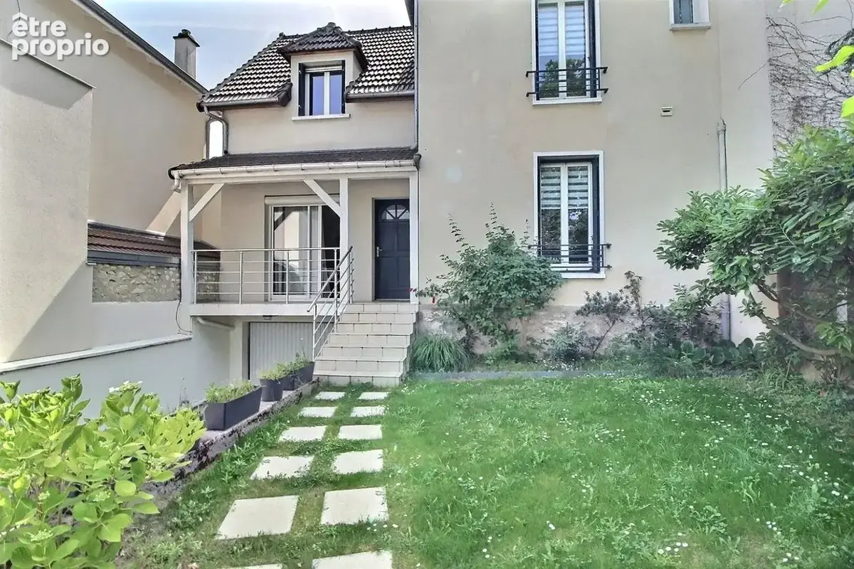 Maison 106 m² à Saint-Maur-Des-Fosses  - photo 10